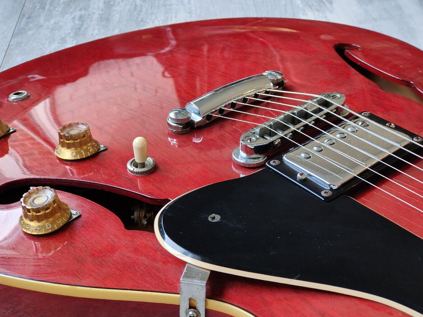 1980 Yamaha Japan SA-700 ES-335 Semi Hollowbody Electric Guitar (Persimmon Red)