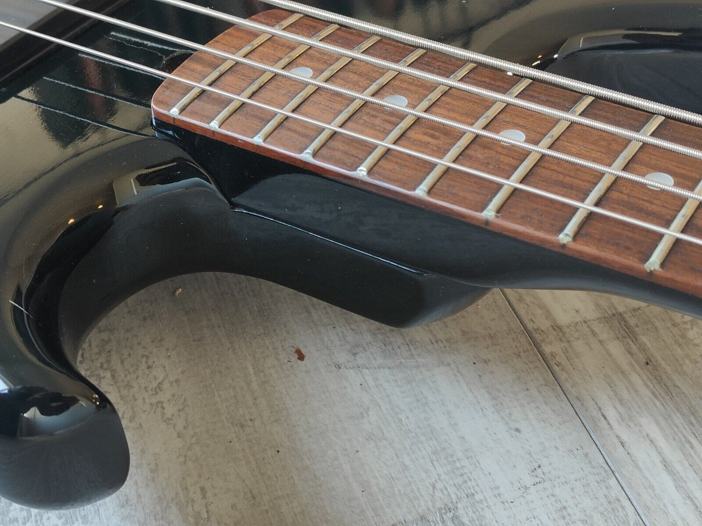 1985 Aria Pro II Japan (Matsumoku) RSB-Medium II Bass (Black)