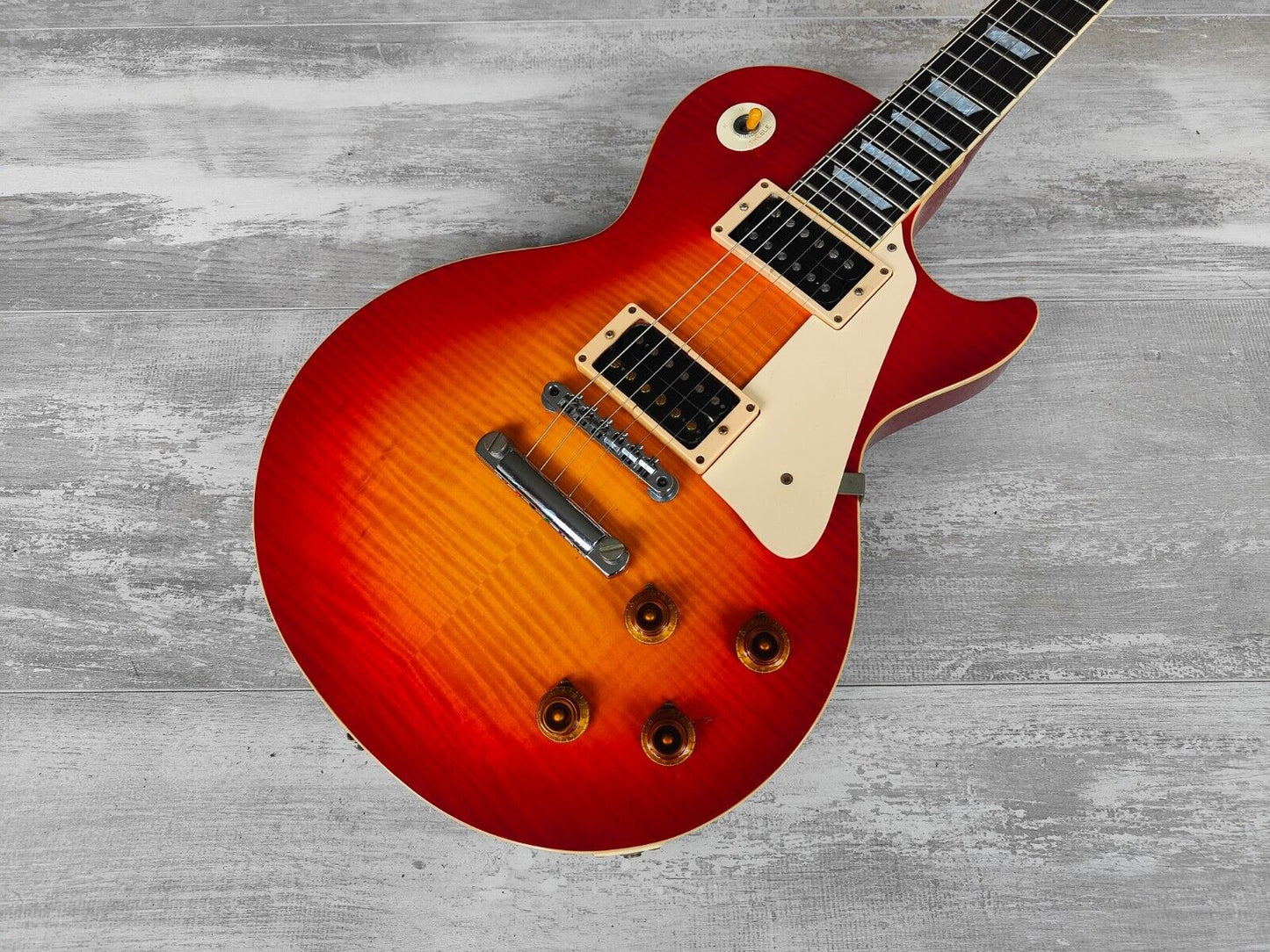 1985 Grandy (By Tokai) Japan Love Rock GLS-65 Les Paul (Sunburst)