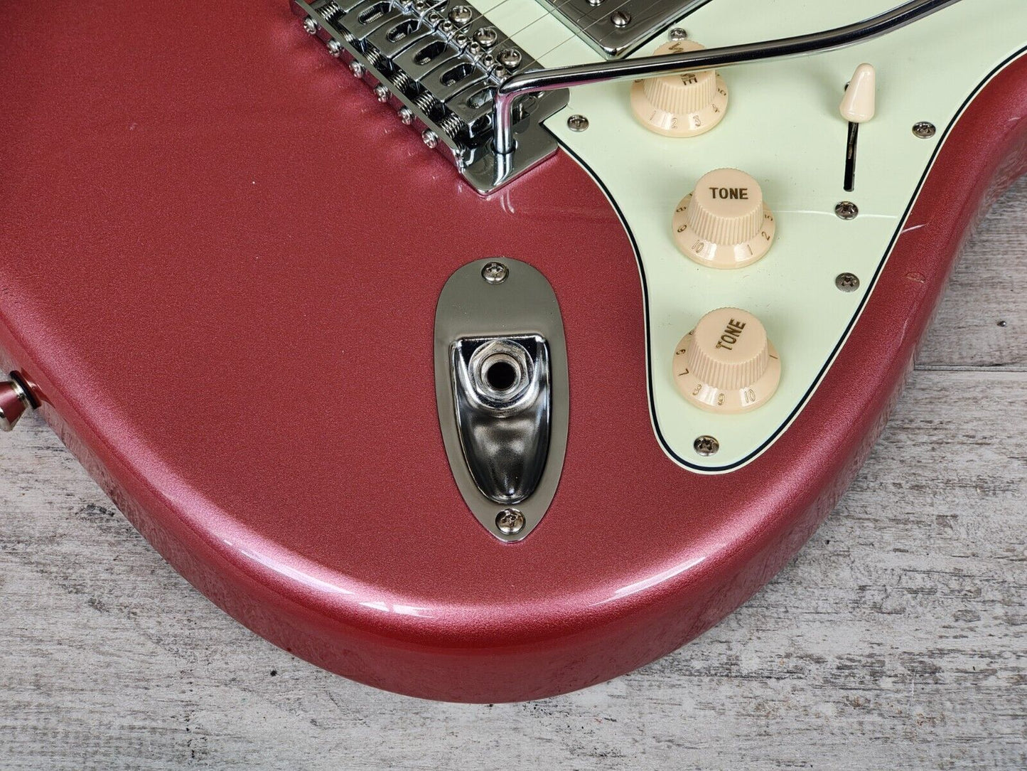 Bacchus Universe Series BST-2-RSM/M Stratocaster (Roasted Maple/Burgundy Mist)