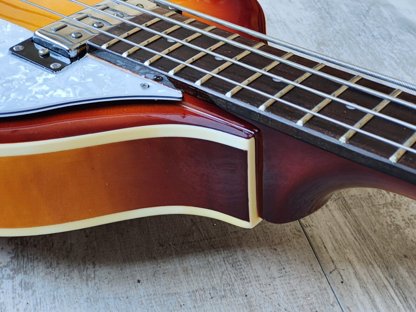 Hofner BB Hi Series Violin Beatle Bass (Sunburst)
