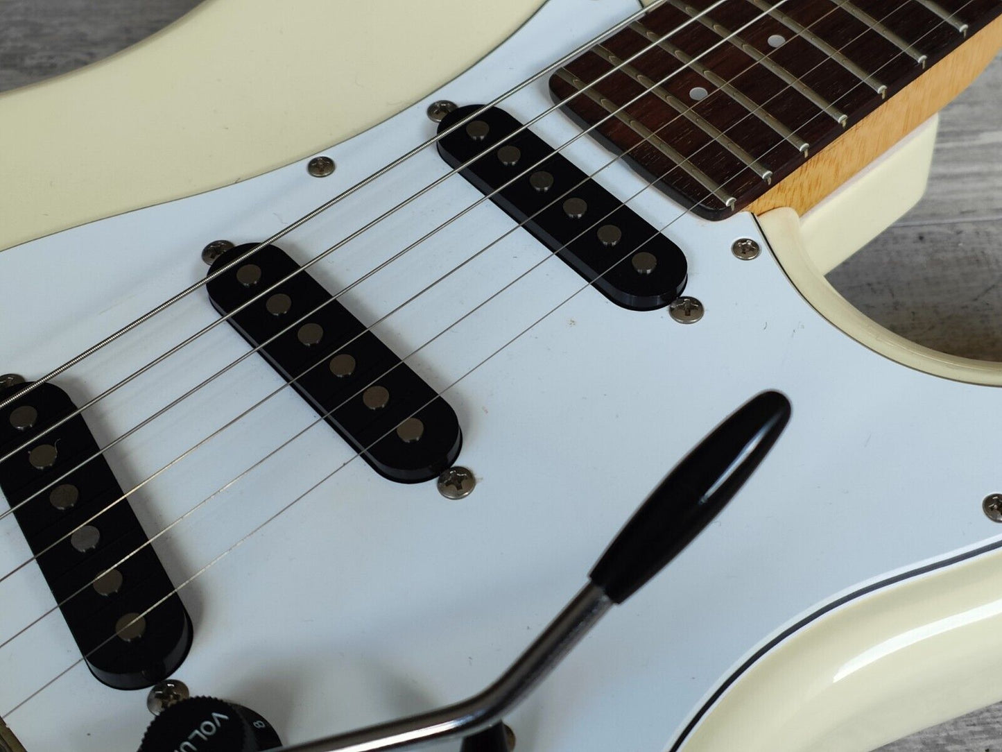 1983 Squier Japan JV Series ST501 Contemporary Stratocaster (Olympic White)