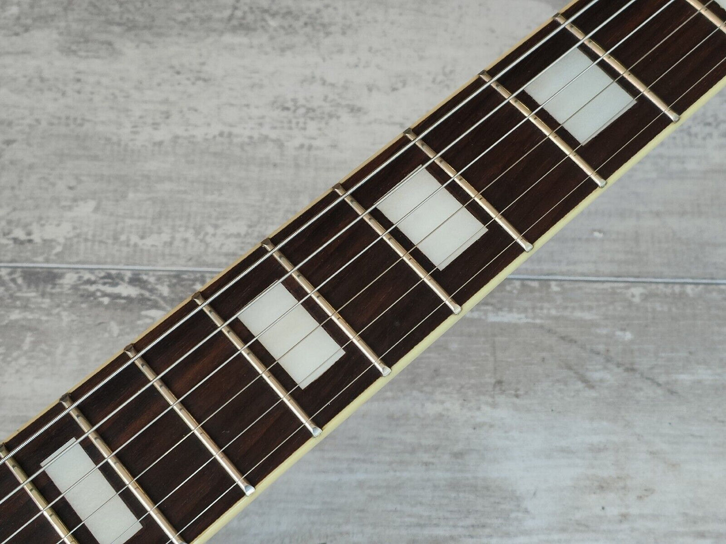 Flavor (by Aria) Flying V (Black)