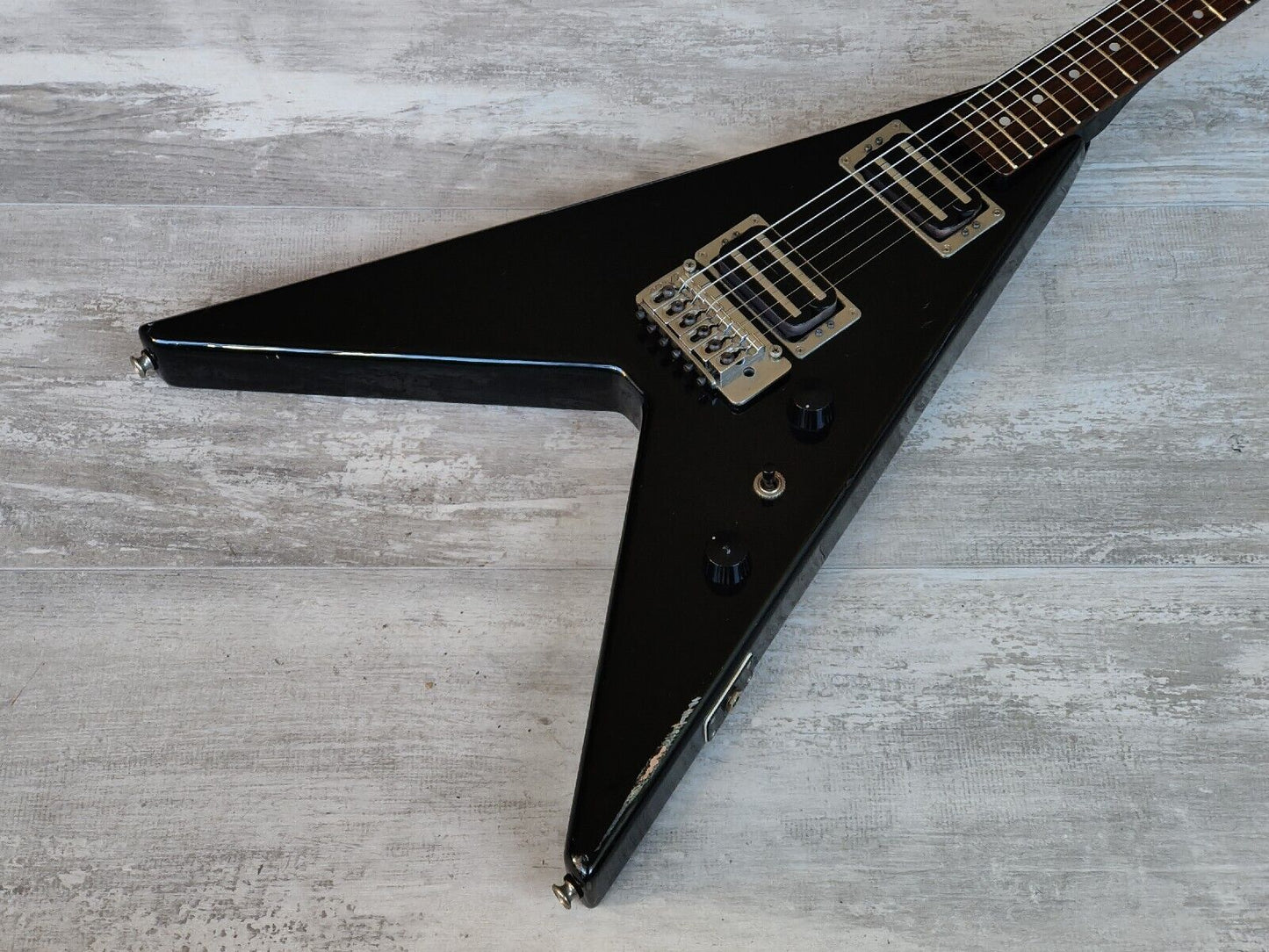 1984 Aria Pro II Japan XX Deluxe Flying V (Black)