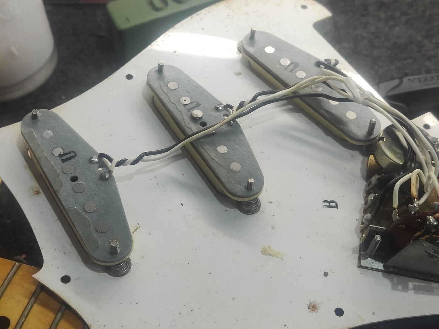 1978 Tokai ST-42 Springy Sound '58 Reissue Stratocaster (Black)