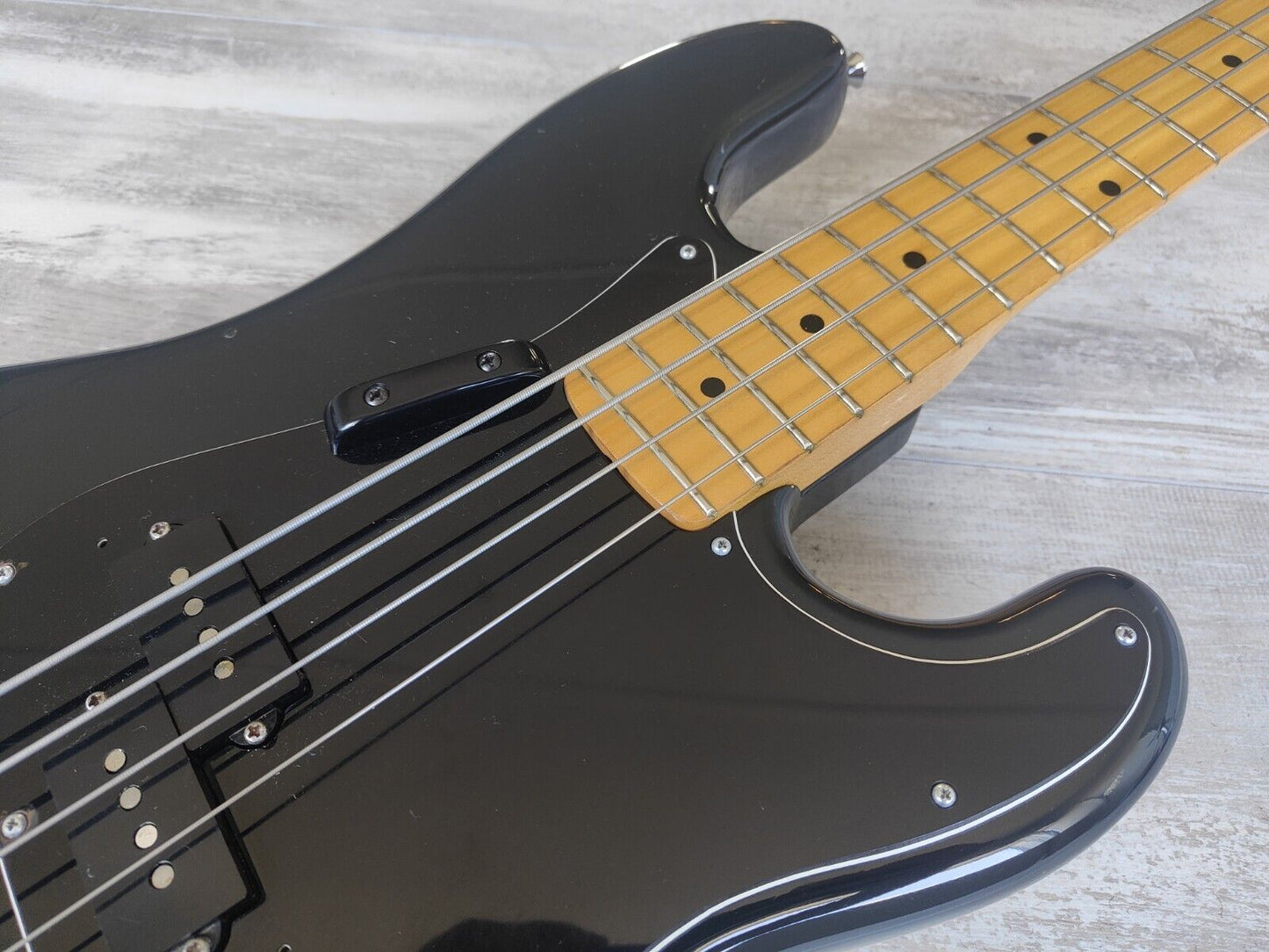 1981 Tokai Japan PB-40 Hard Puncher Precision Bass  (Black)