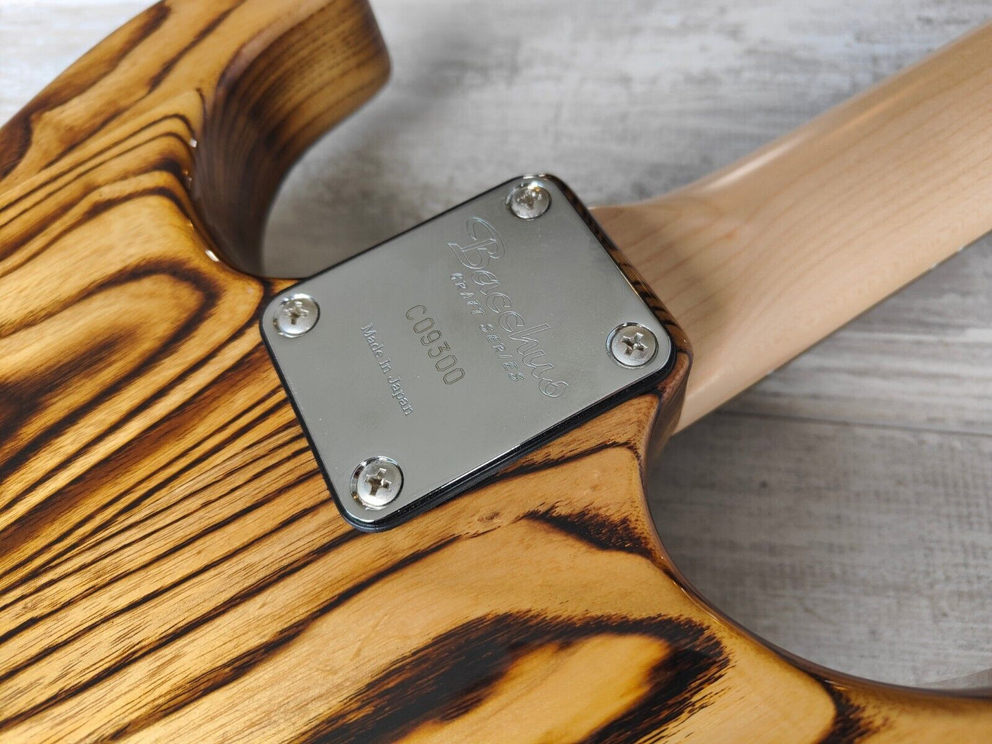 Bacchus Japan "Handmade Series" G-Studio HSS Stratocaster (Natural Ash)