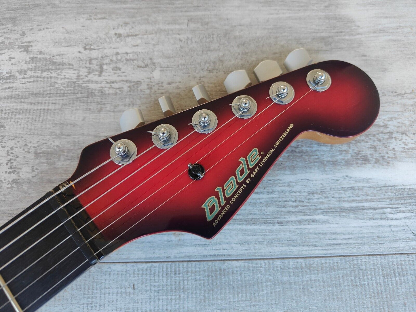 1991 Levinson Blade RH-4-EC HSS Passive Stratocaster (Misty Violet)