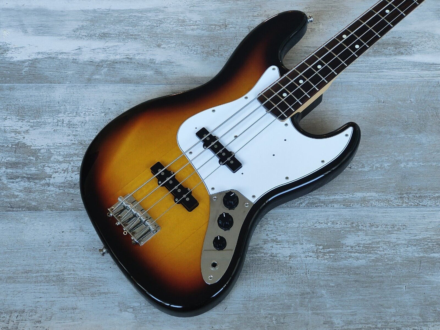 2012 Fender Japan Jazz Bass Standard (Sunburst)