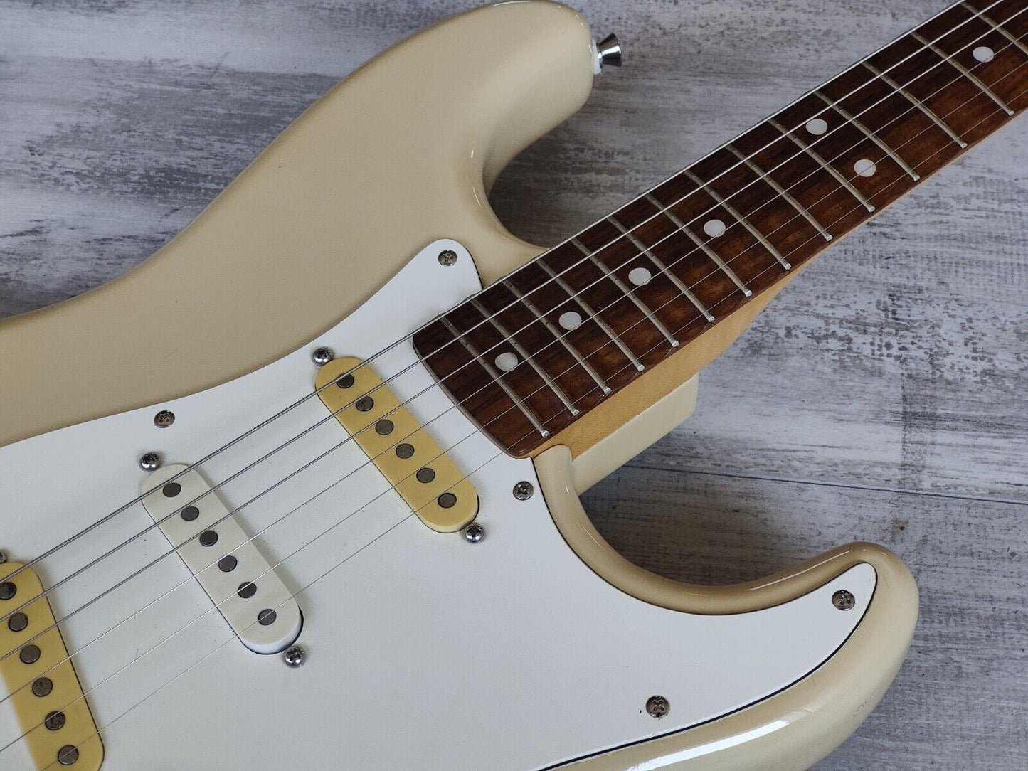 1982 Tokai Japan SS-48 Silver Star Scallop Stratocaster (Vintage Olympic White)