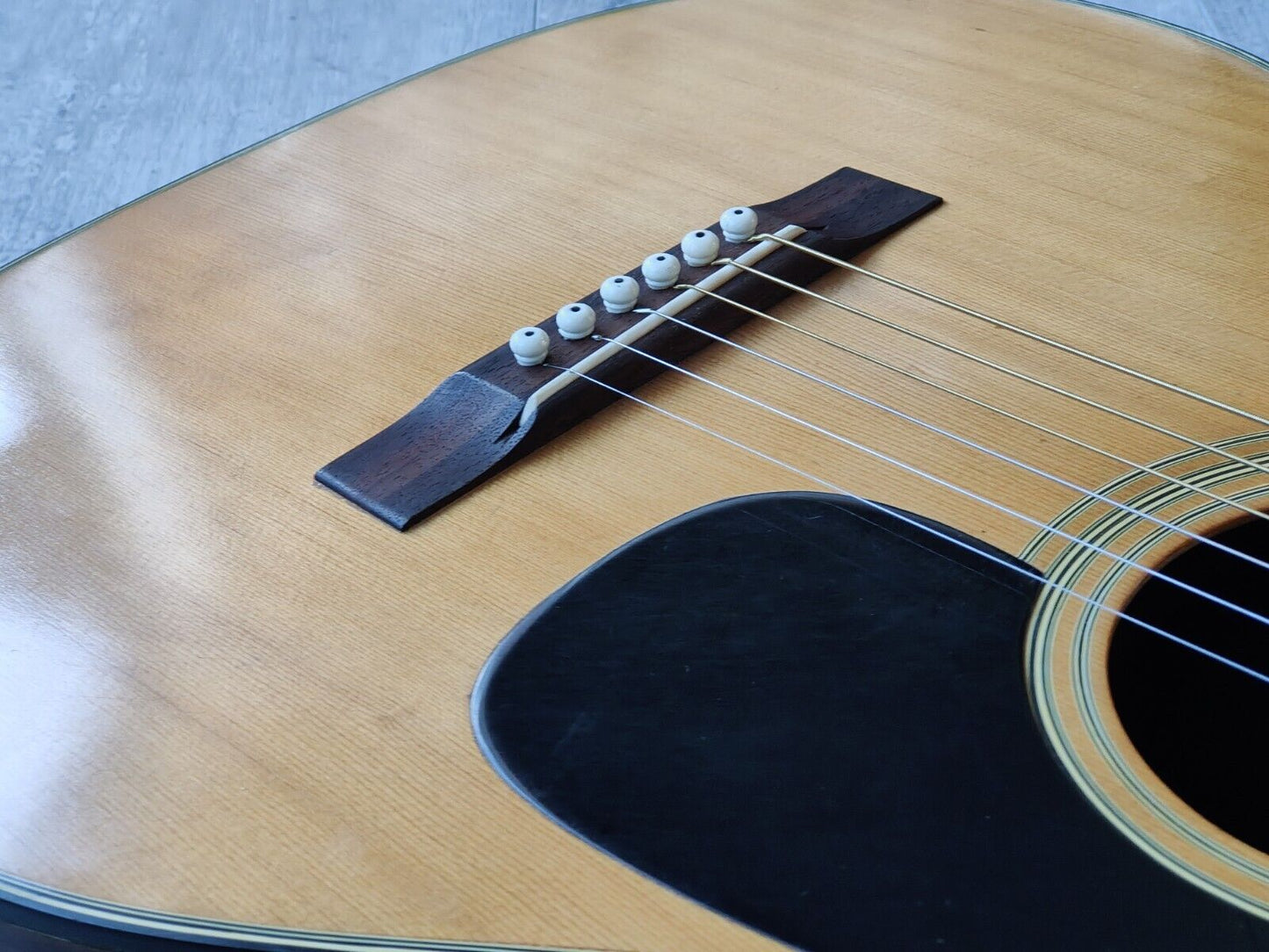 1970's Jumbo Japanese Vintage Parlor Style Acoustic Guitar (Natural)