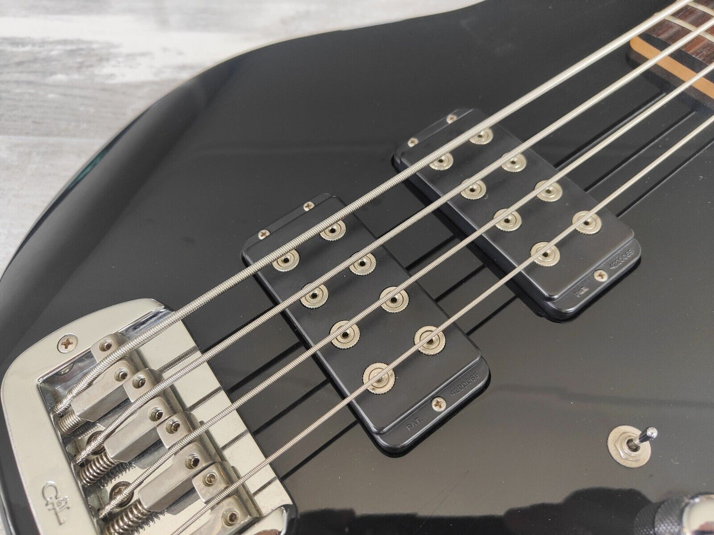 1996 G&L Japan L-2000 Tribute Custom "Slim Neck" Bass (Black)