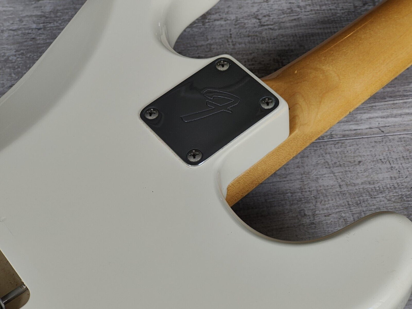 2004 Fender Japan ST68-75L LH Left Handed '68 Stratocaster (Vintage White)