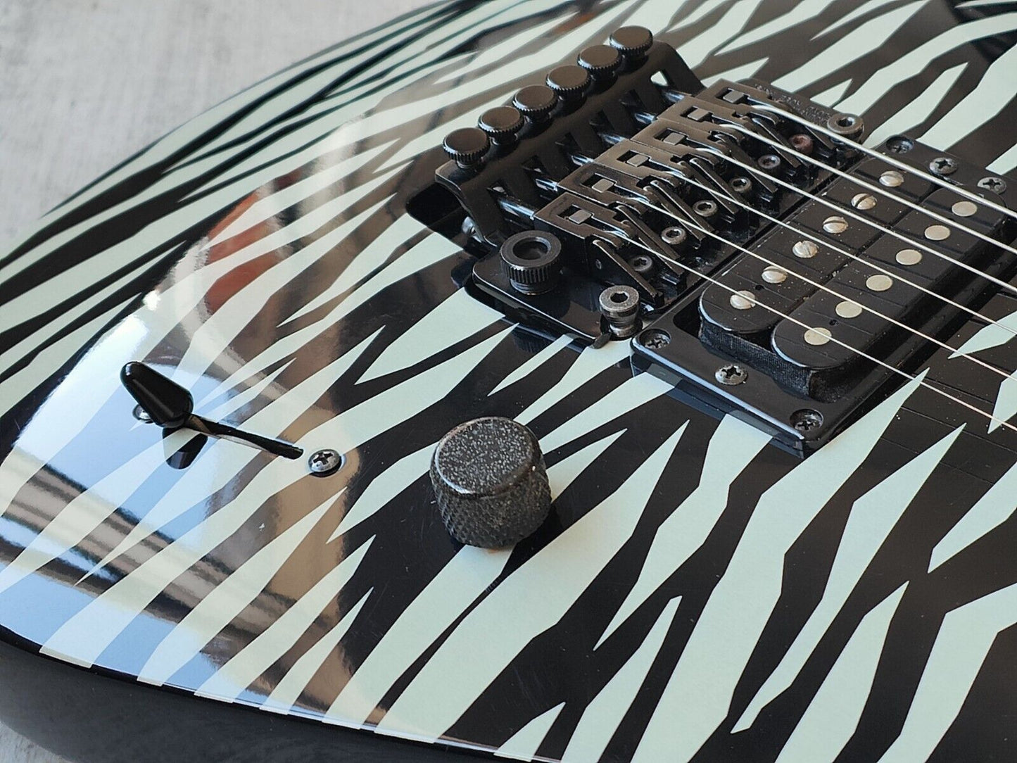 1994 Yamaha Japan MGM111 Special Edition Electric Guitar (Zebra Stripe)