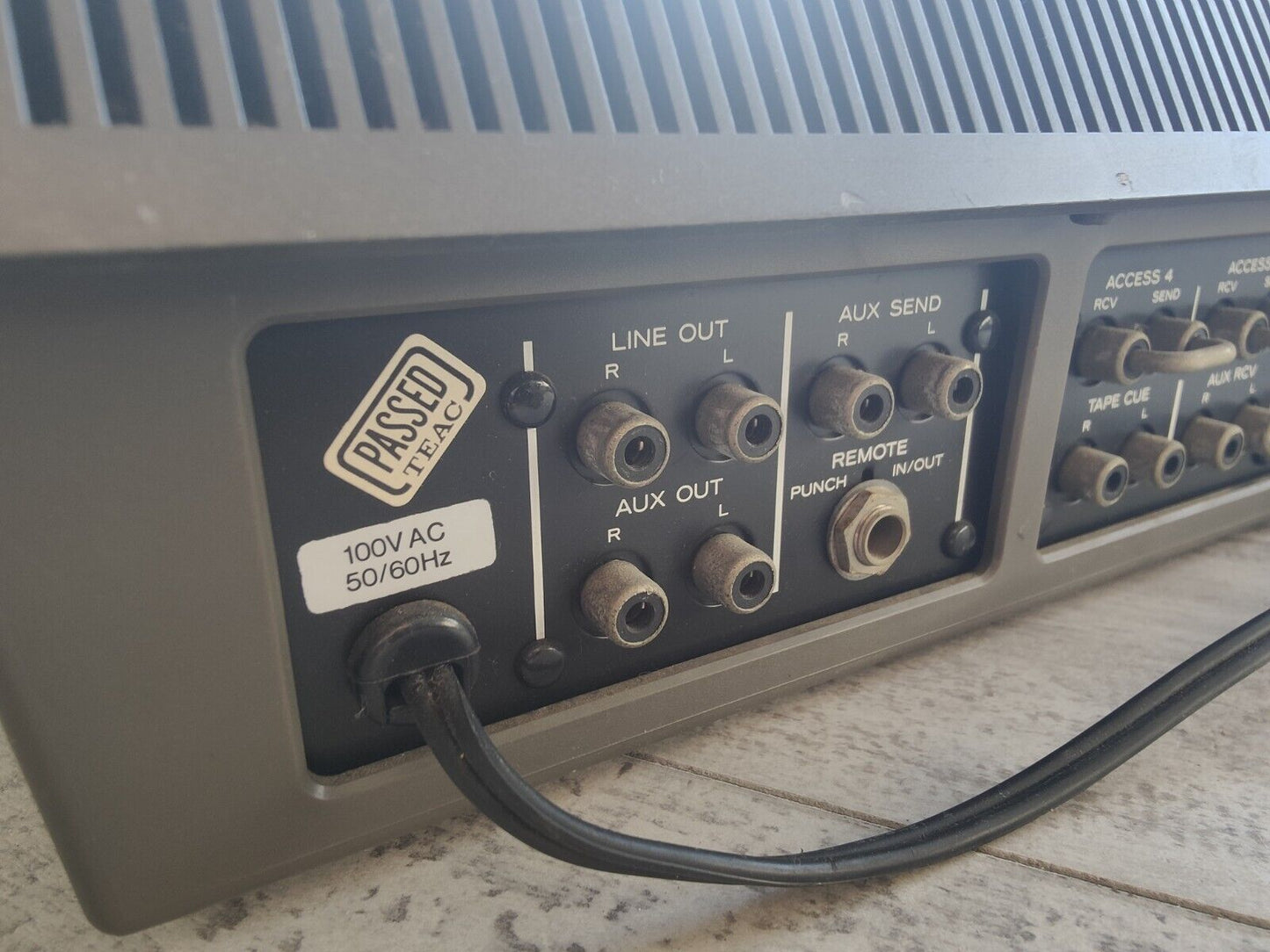 TASCAM PORTASTUDIO 244 Multi Track Recorder (Serviced)