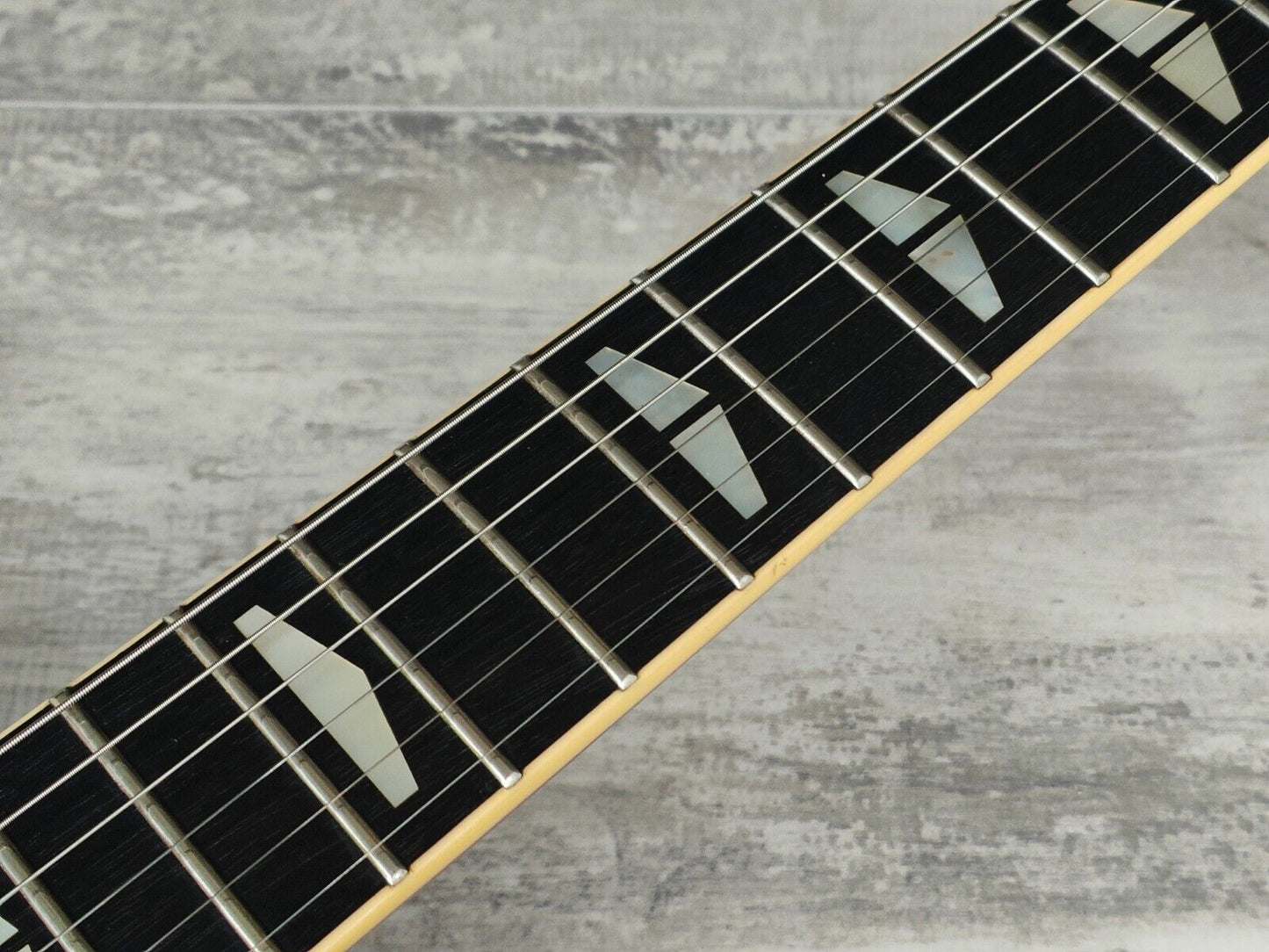 1980 Yamaha Japan SG-1000 Double Cutaway (Cherry Sunburst)