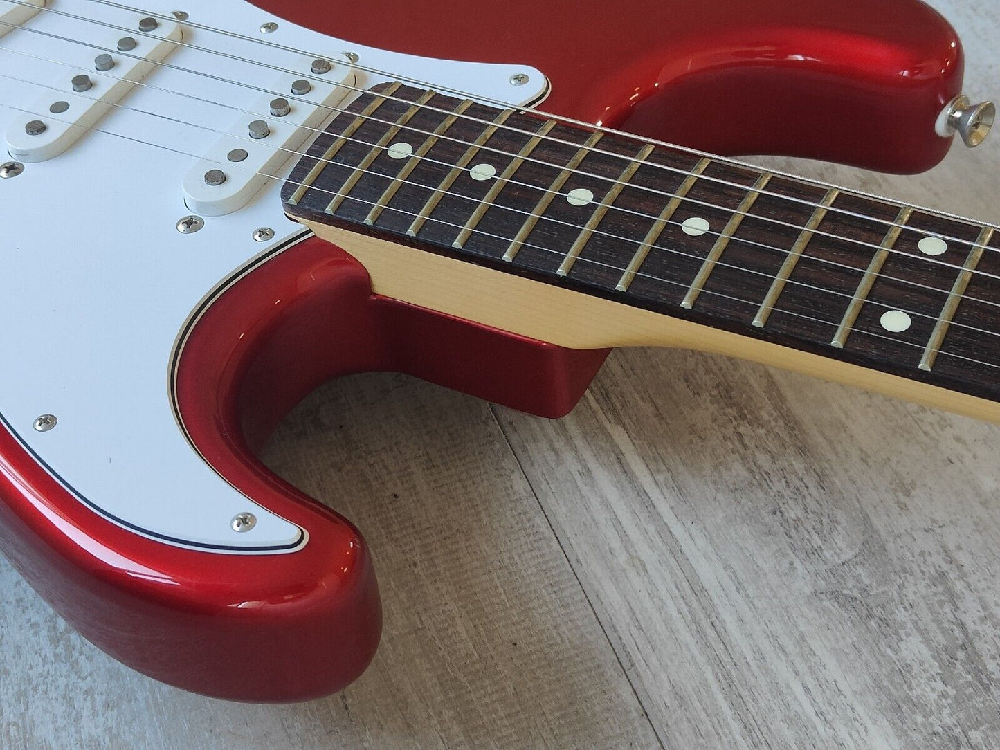 2016 FGN (Fujigen Japan) JST-6R J Standard Stratocaster (Candy Apple Red)