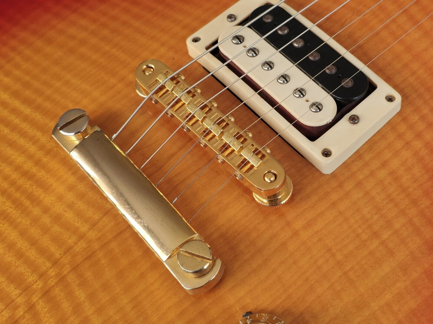 1986 Burny RSC-80 Les Paul Custom Supreme (Cherry Sunburst)