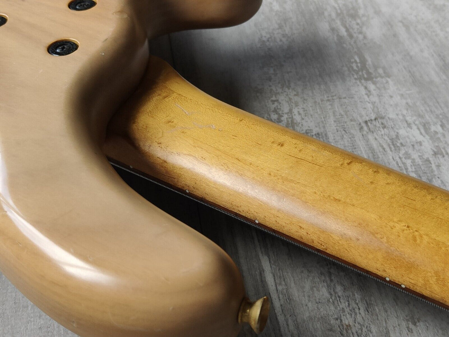 1994 Fernandes Japan FRB-125B Fretless 5-String Bass (Natural)