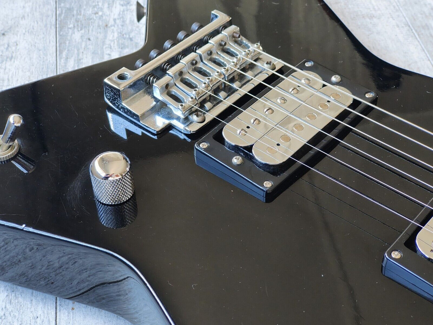 1983 Tokai Japan FSD70 "Five Star" Random Star (Black)