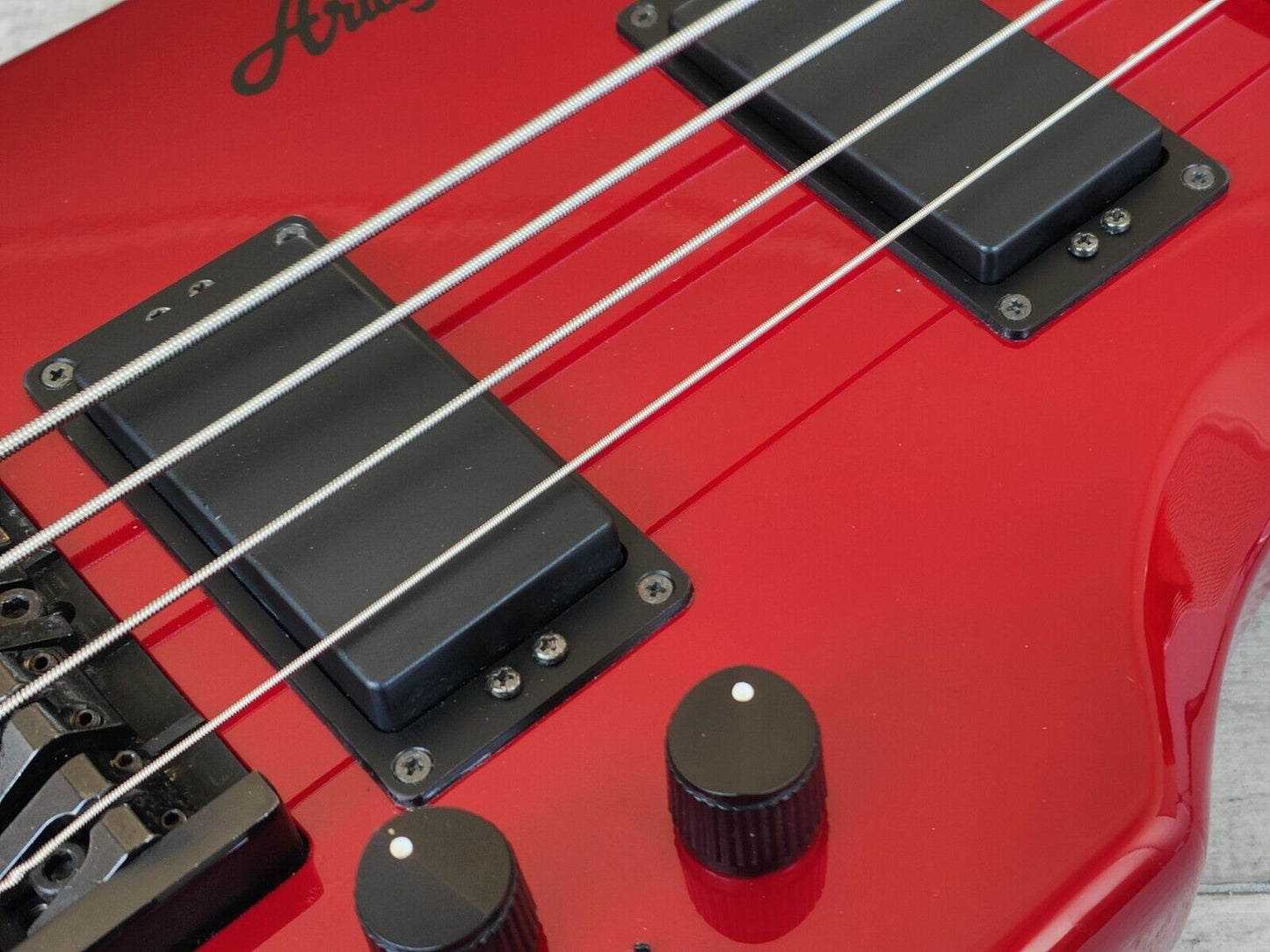 1986 Aria Pro II Japan Interceptor Headless Bass (Red)