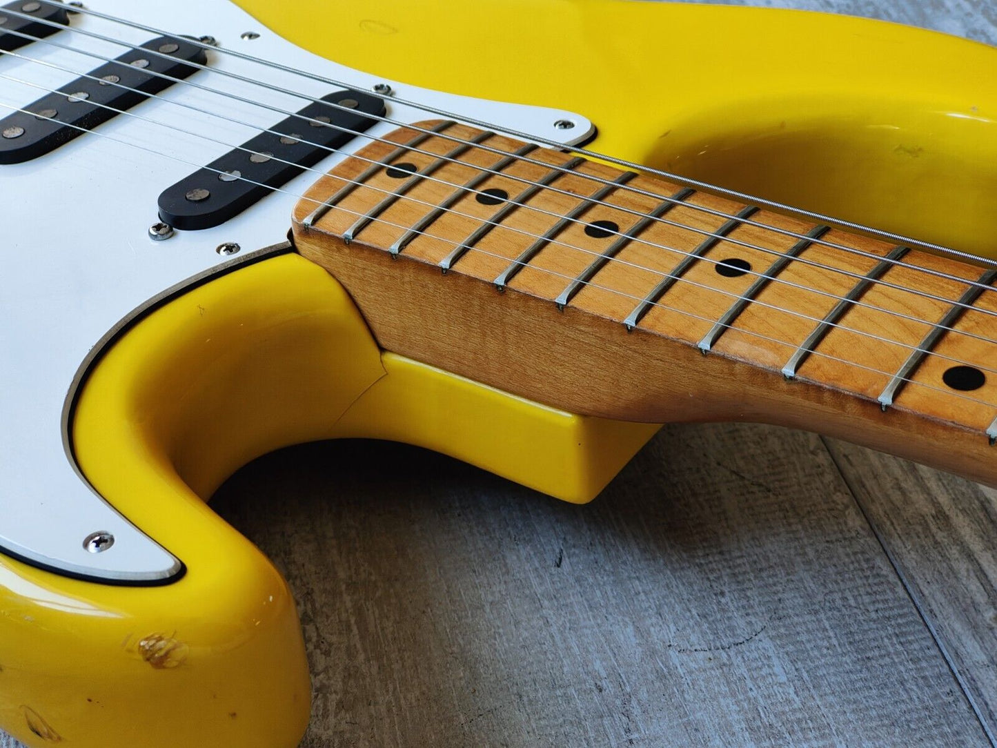 1970's Founder Japan Stratocaster (Graffiti Yellow)