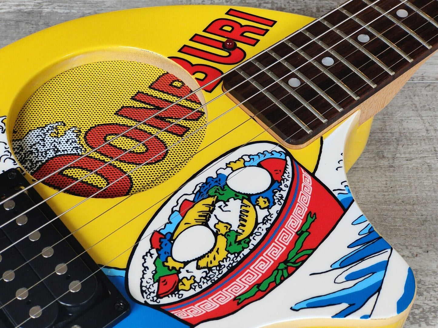 Fernandes ZO-3 Nomad Travel Guitar w/Onboard Speaker (Donburi/The Great Wave)