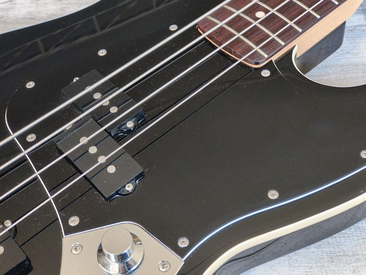 2004 Fender Japan AJB-65 Aerodyne Jazz Bass (Black)