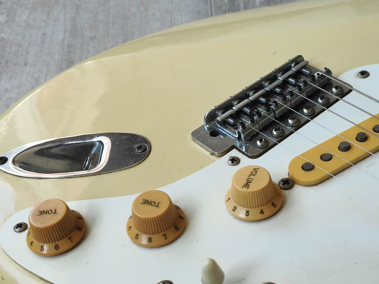 1977 Tokai Japan ST-50 '58 Reissue Springy Sound Stratocaster (Vintage White)