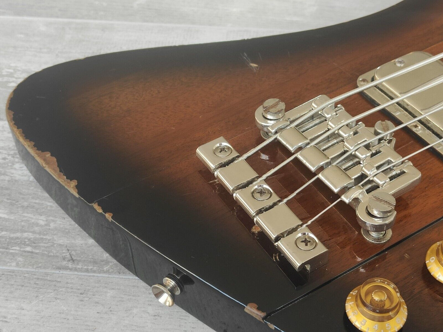 1989 Greco Japan TB-75 Thunderbird Bass (Brown Sunburst)
