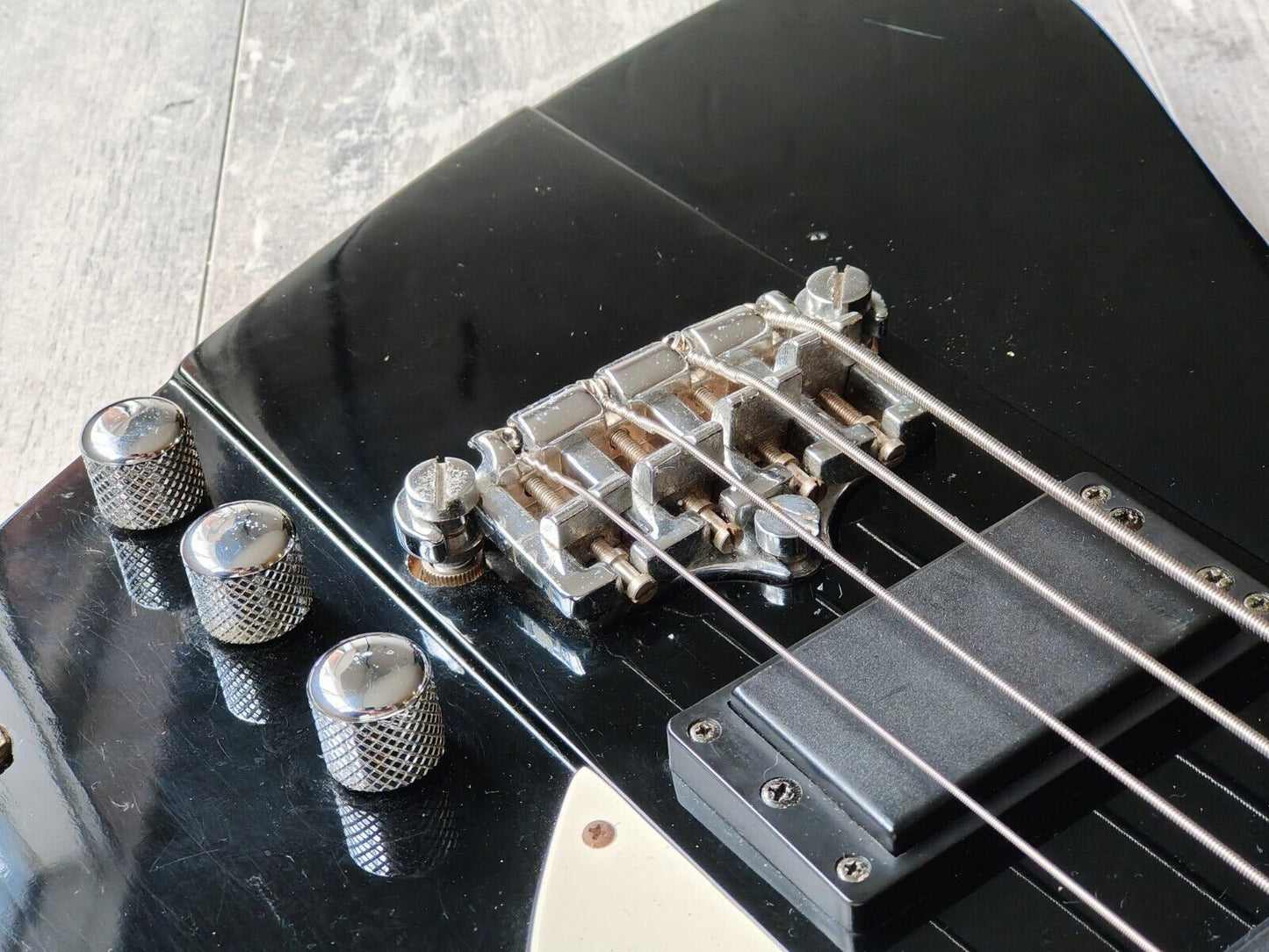 Samick Thunderbird Bass (Black)