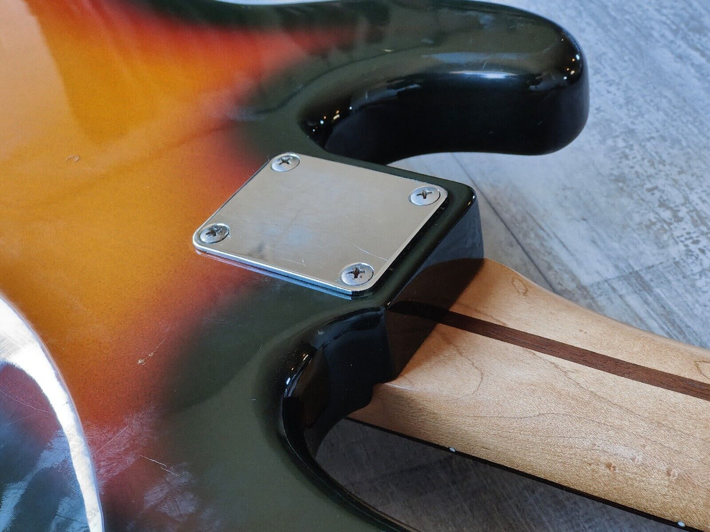 1993 Squier (by Fender Japan) Silver Series Precision Bass (Sunburst)