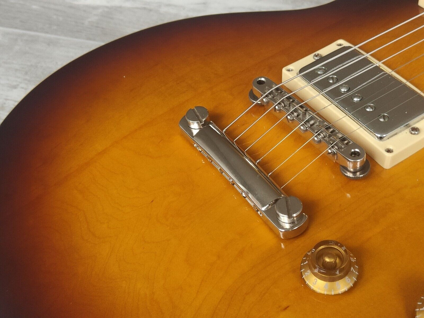 1984 Yamaha Japan LP400 Lord Player Les Paul Standard (Brown Sunburst)