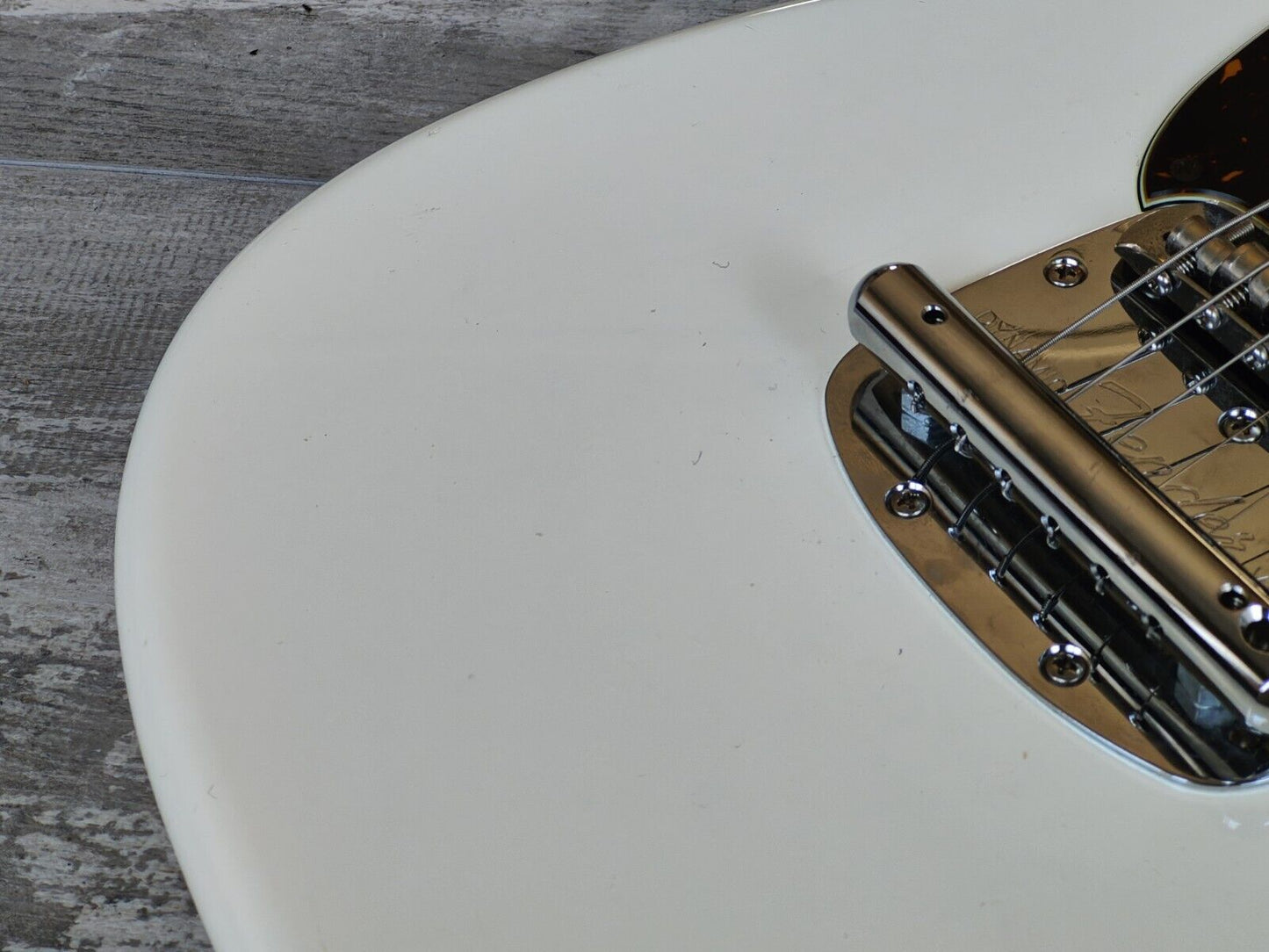 2017 Fender Japan Traditional 60's Mustang (Vintage White)
