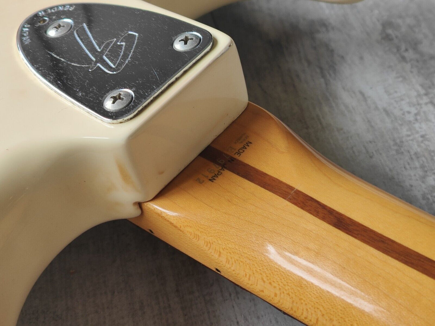 1986 Fender Japan ST72-65 '72 Reissue Blackmore Scalloped Stratocaster (White)