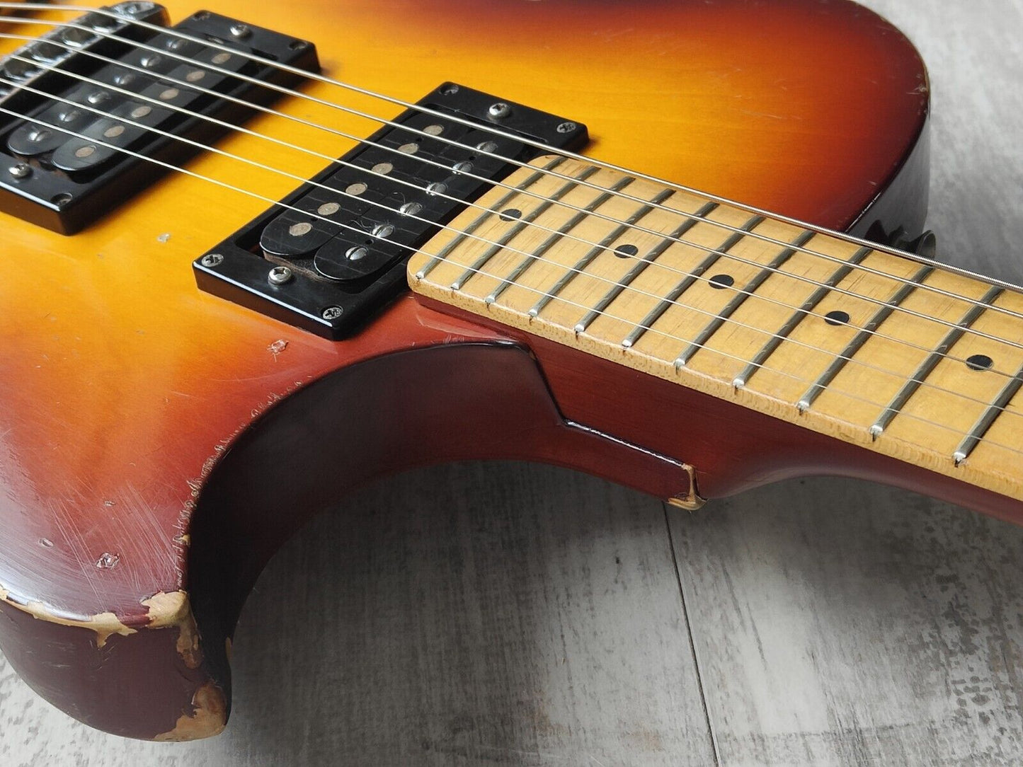 1976 Westminster (by Matsumoku) Japan L390S L6-S Style Single Cutaway (Sunburst)