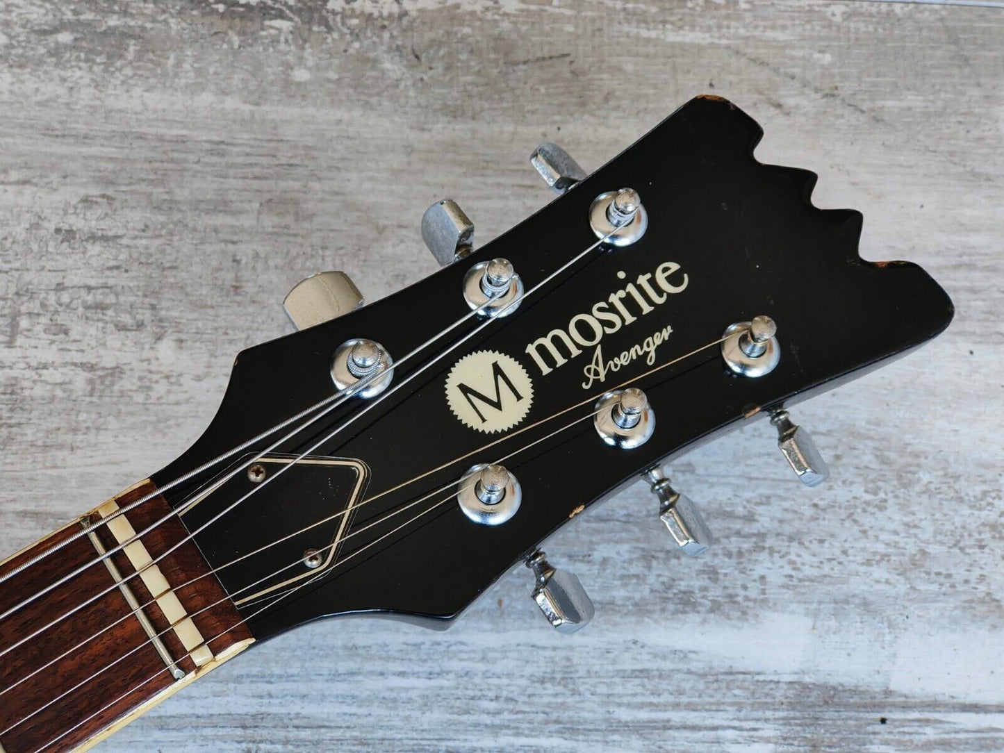 1970's Mosrite Japan Avenger w/Vibramatic Vibrato (Black)
