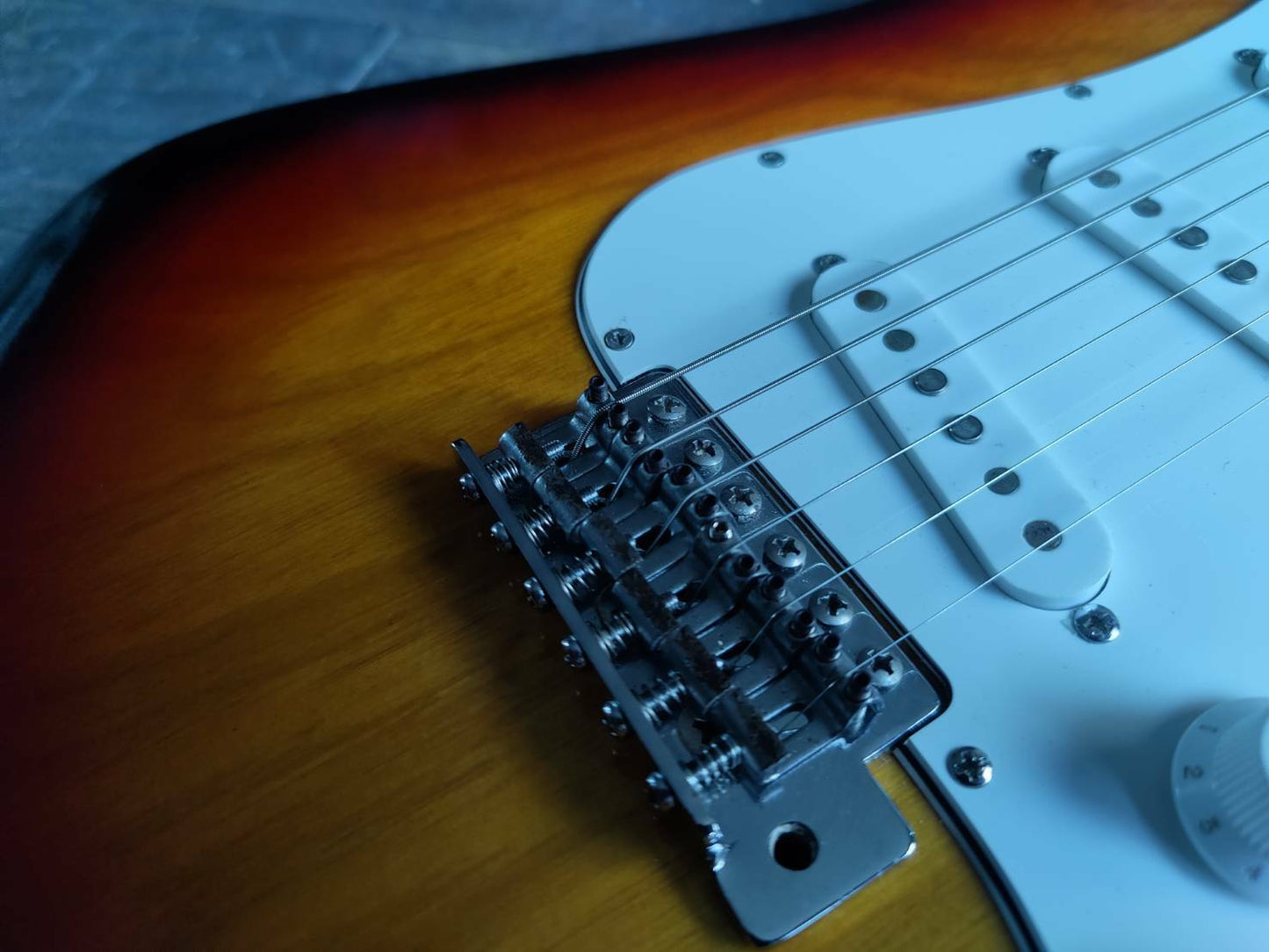 1970's Holly Japan (by Kiso Suzuki) Stratocaster (Sunburst)