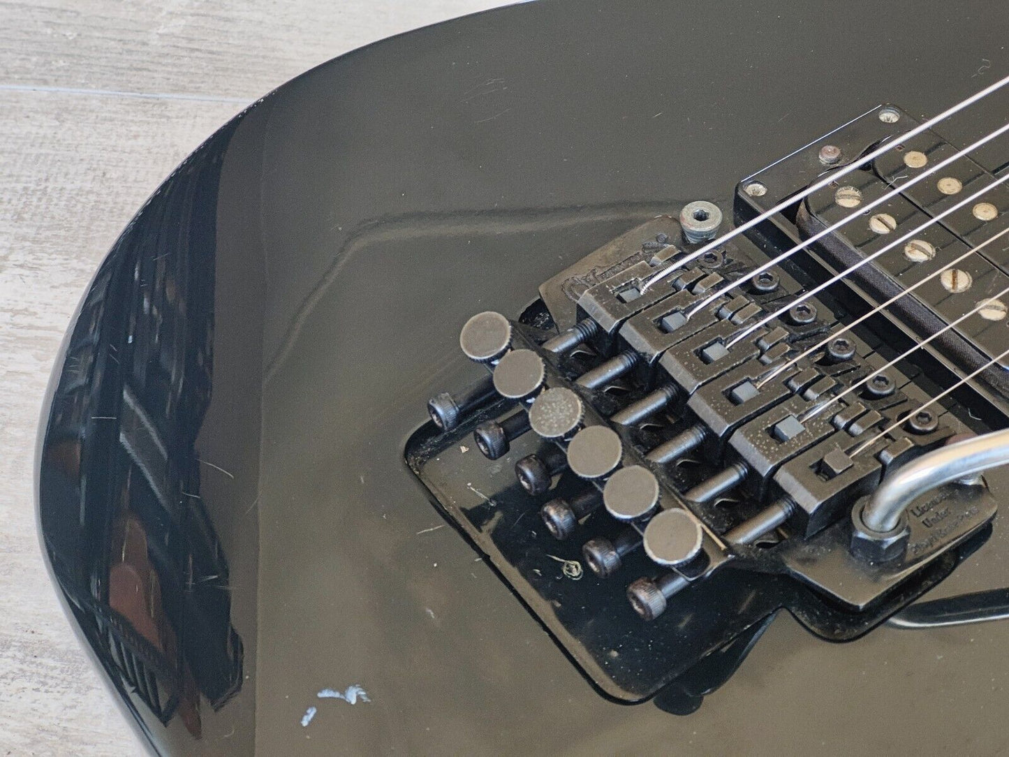 1991 Charvel Jackson Japan DK-060-SH Dinky (Black)