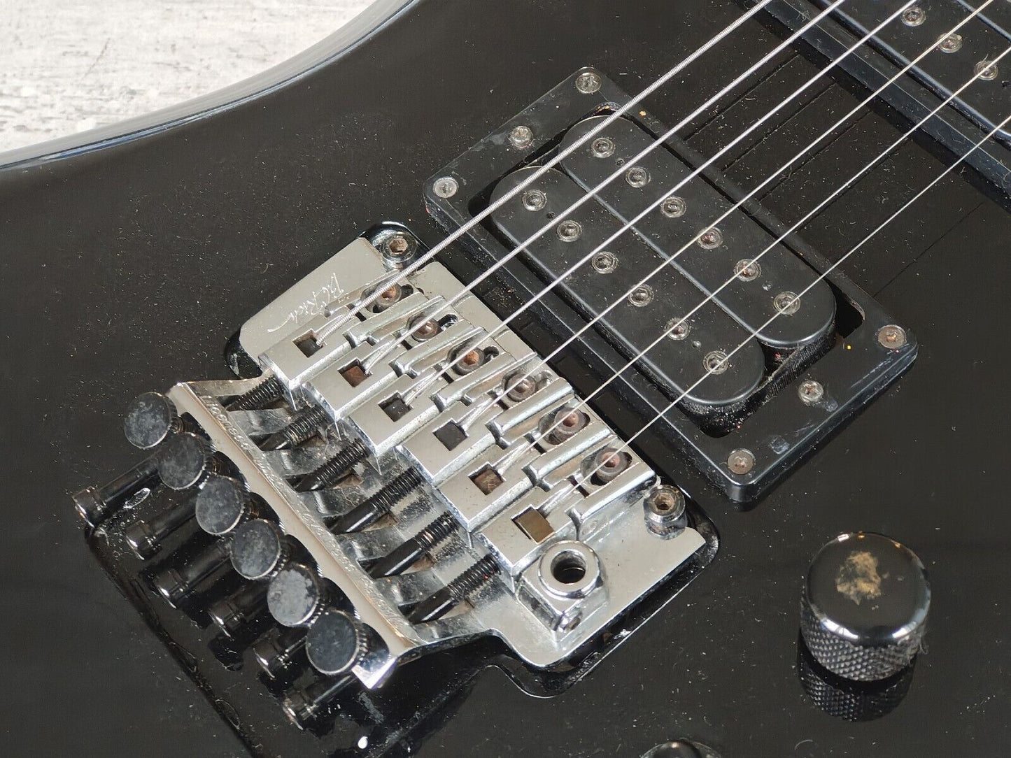 1989 BC Rich NJ Series RMG-OF Mockingbird (Black)