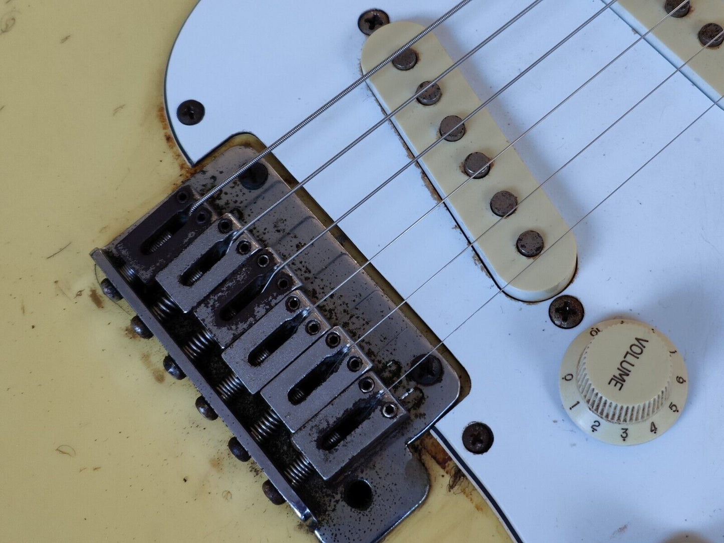 1990 Fernandes Japan FST-100 The Function Stratocaster (White)