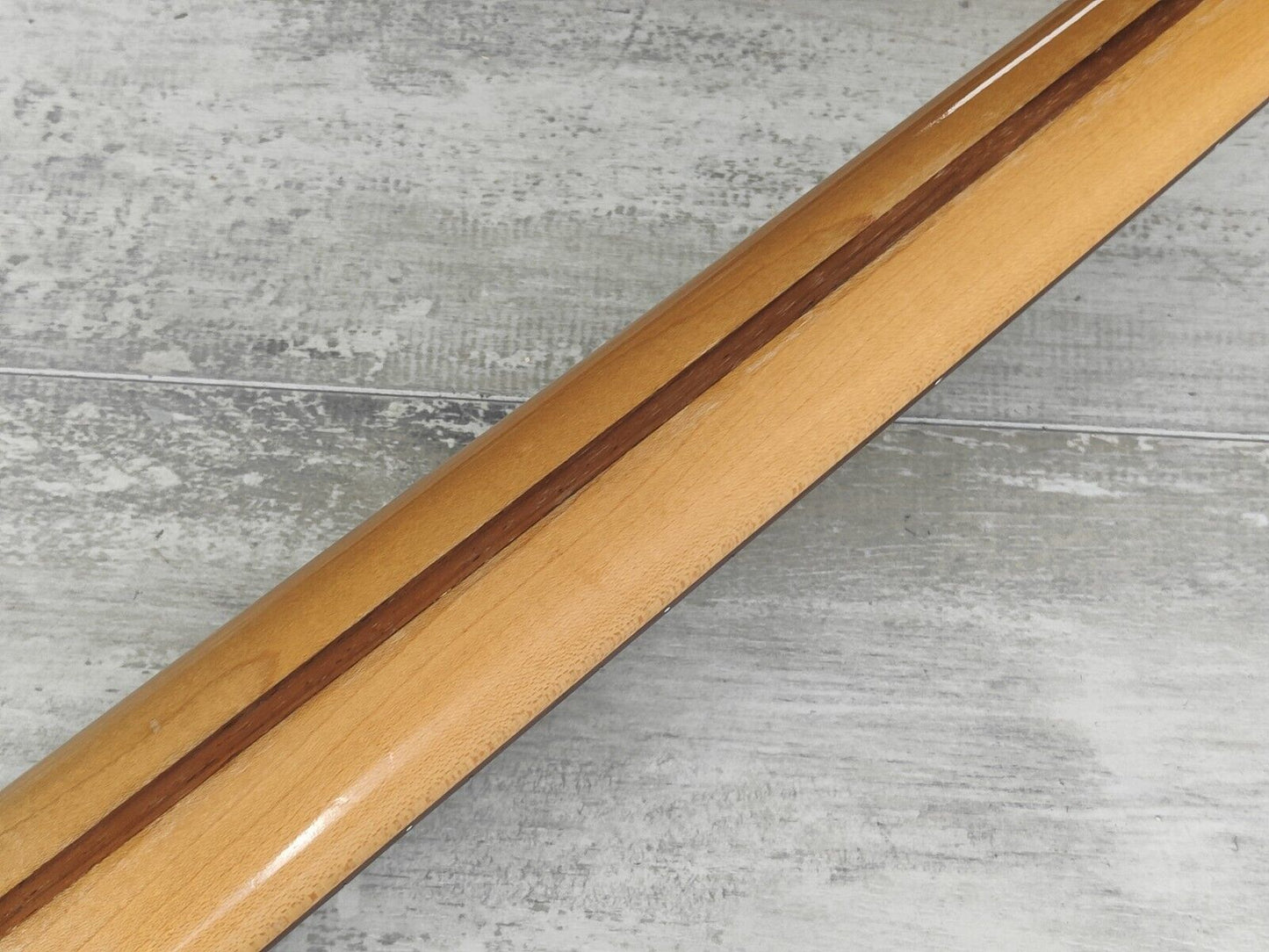 1992 Greco Japan PJB-380 Medium Scale Bass (Purple)