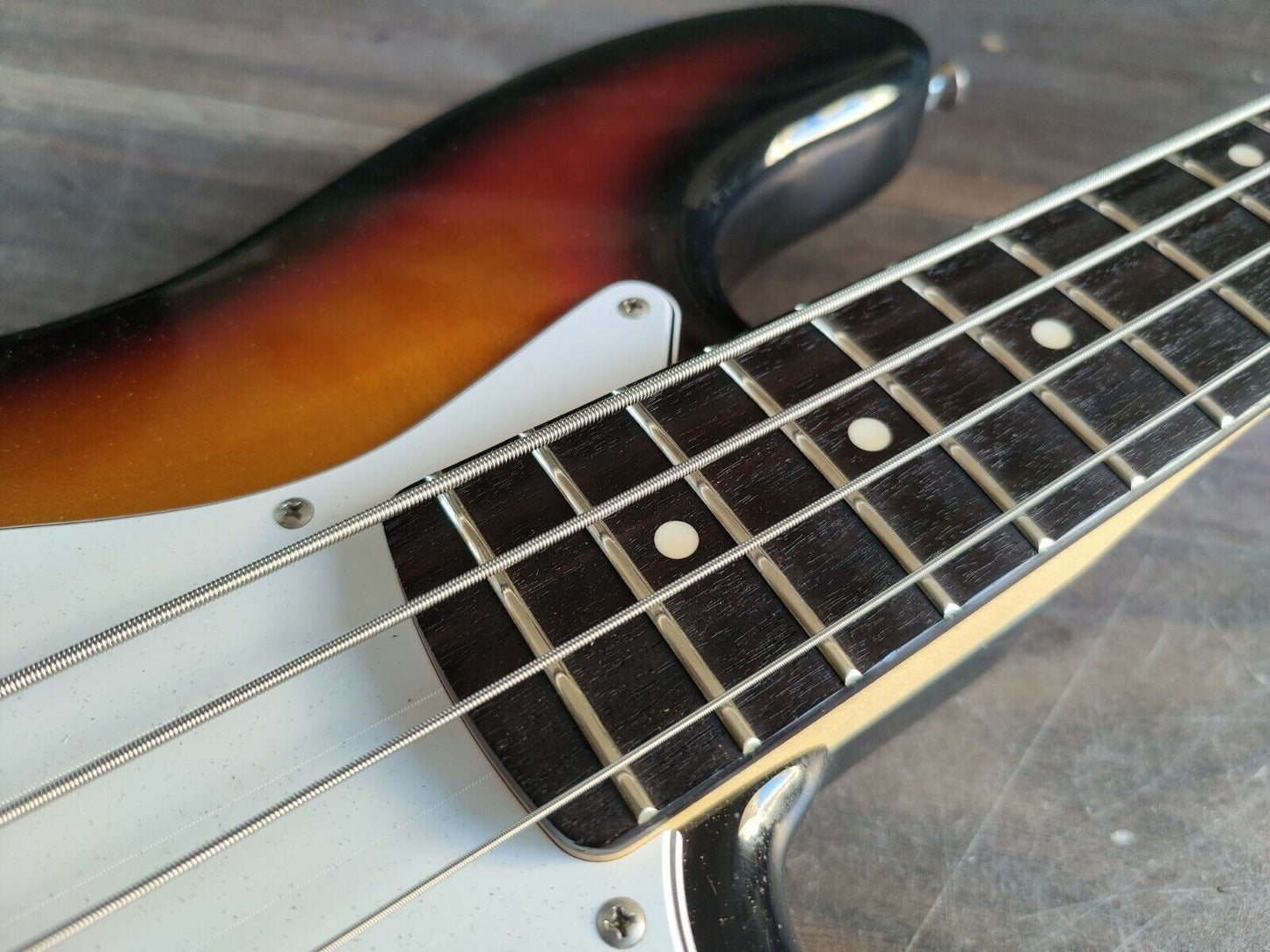 2012 FGN Japan (Fujigen) J-Standard Jazz Bass (Sunburst)