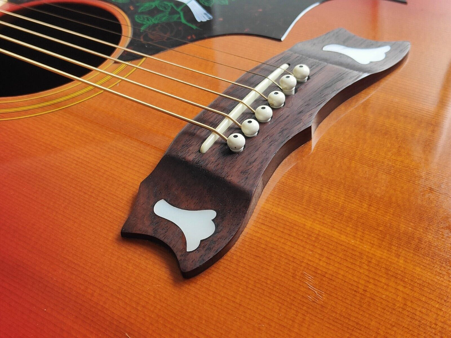 1970's Morris WD-30 Dove Japanese Vintage Acoustic Guitar (Cherry Sunburst)