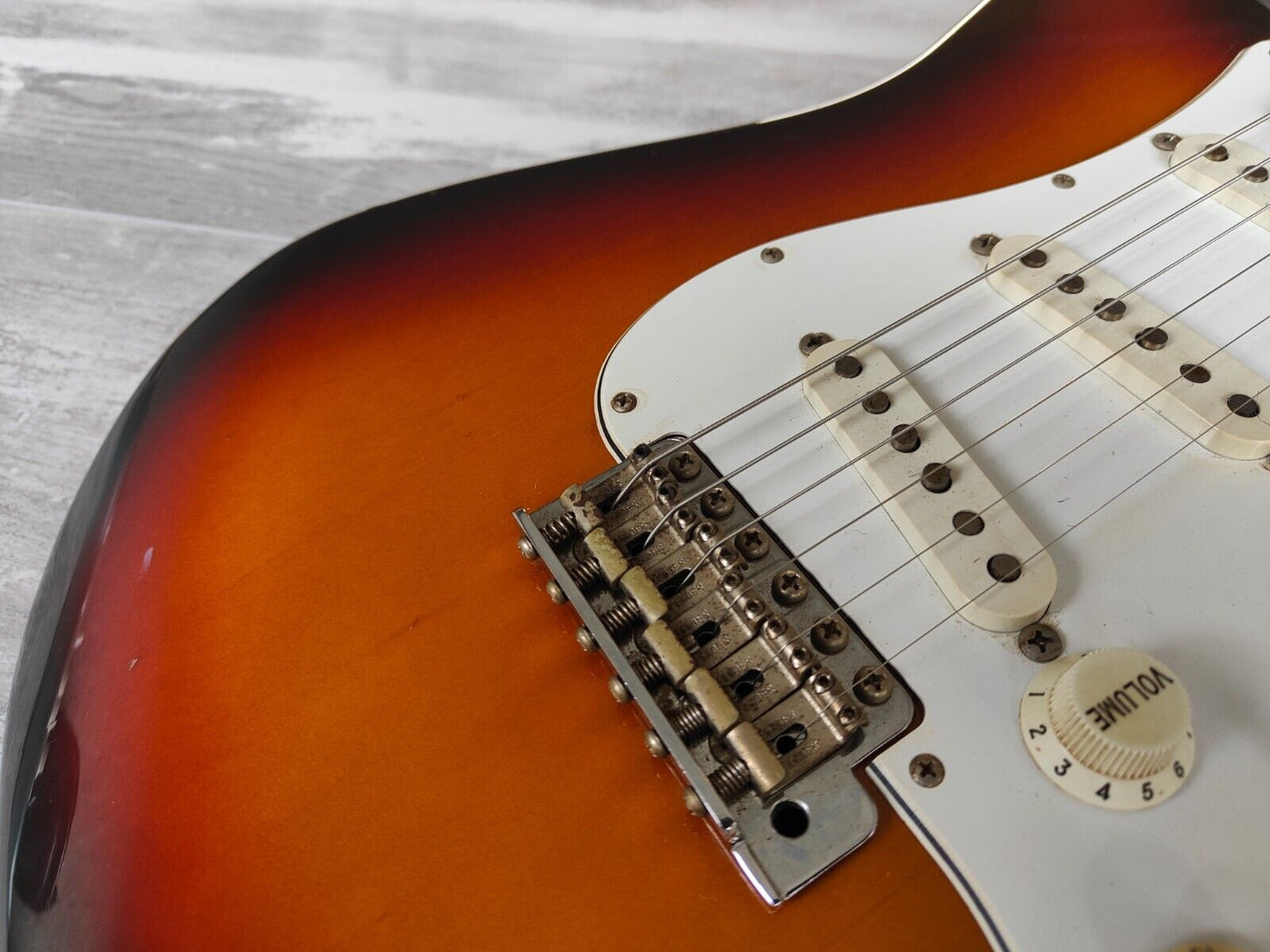 1999 Fender Japan ST62-58US '62 Reissue Stratocaster w/US Pickups (Sunburst)