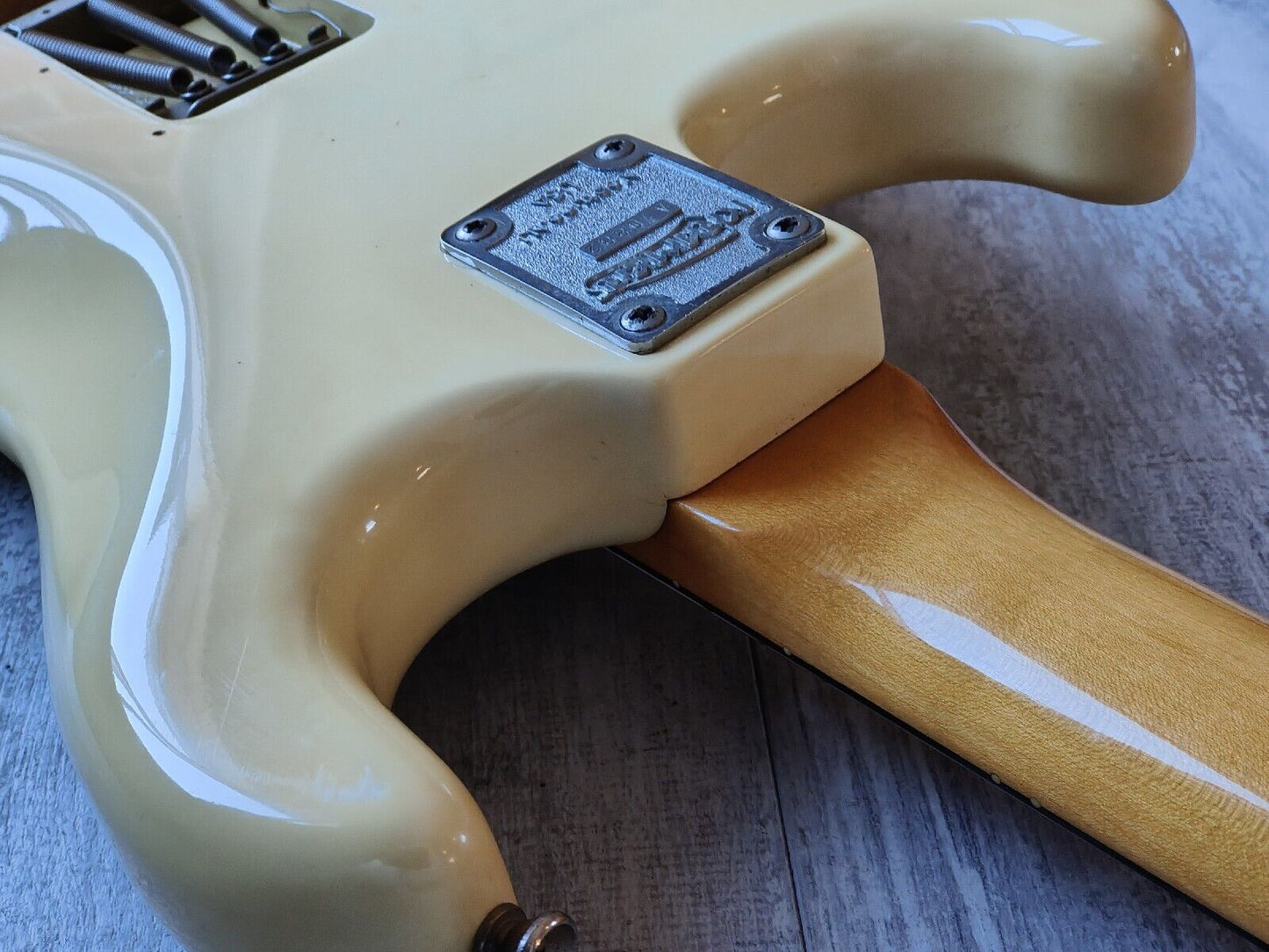 1985 Kramer Japan JK2000 Superstrat w/Floyd Rose (Aged White)