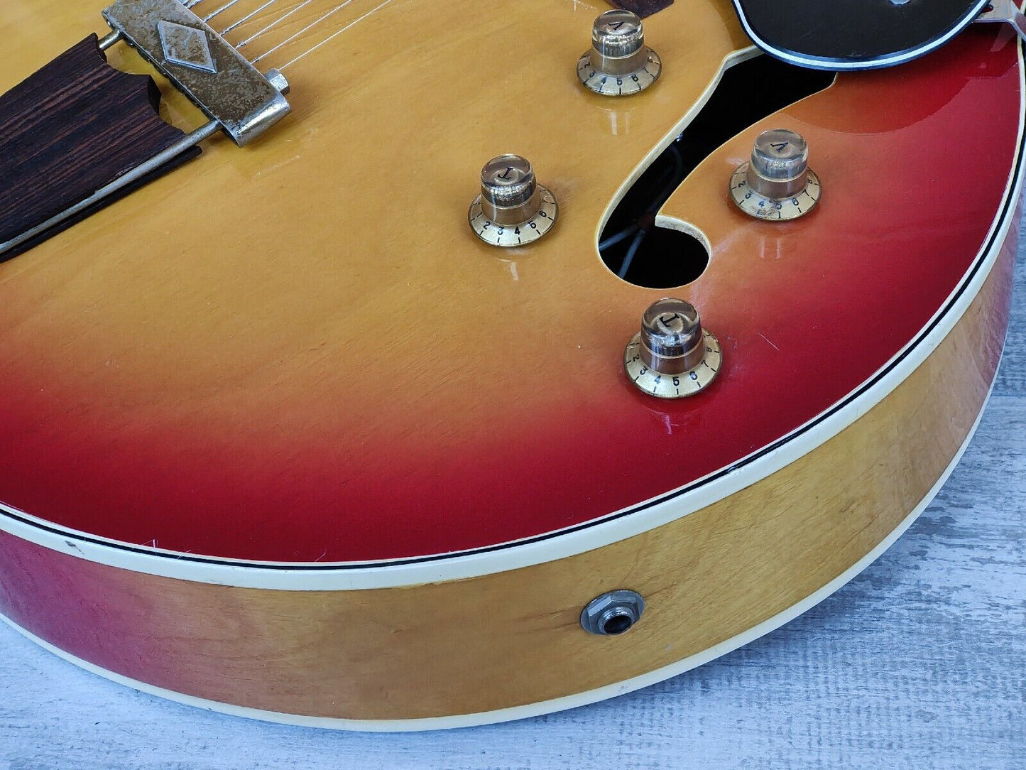 1973 Ibanez Japan 2356 Barney Kessel Hollowbody (Cherry Sunburst)