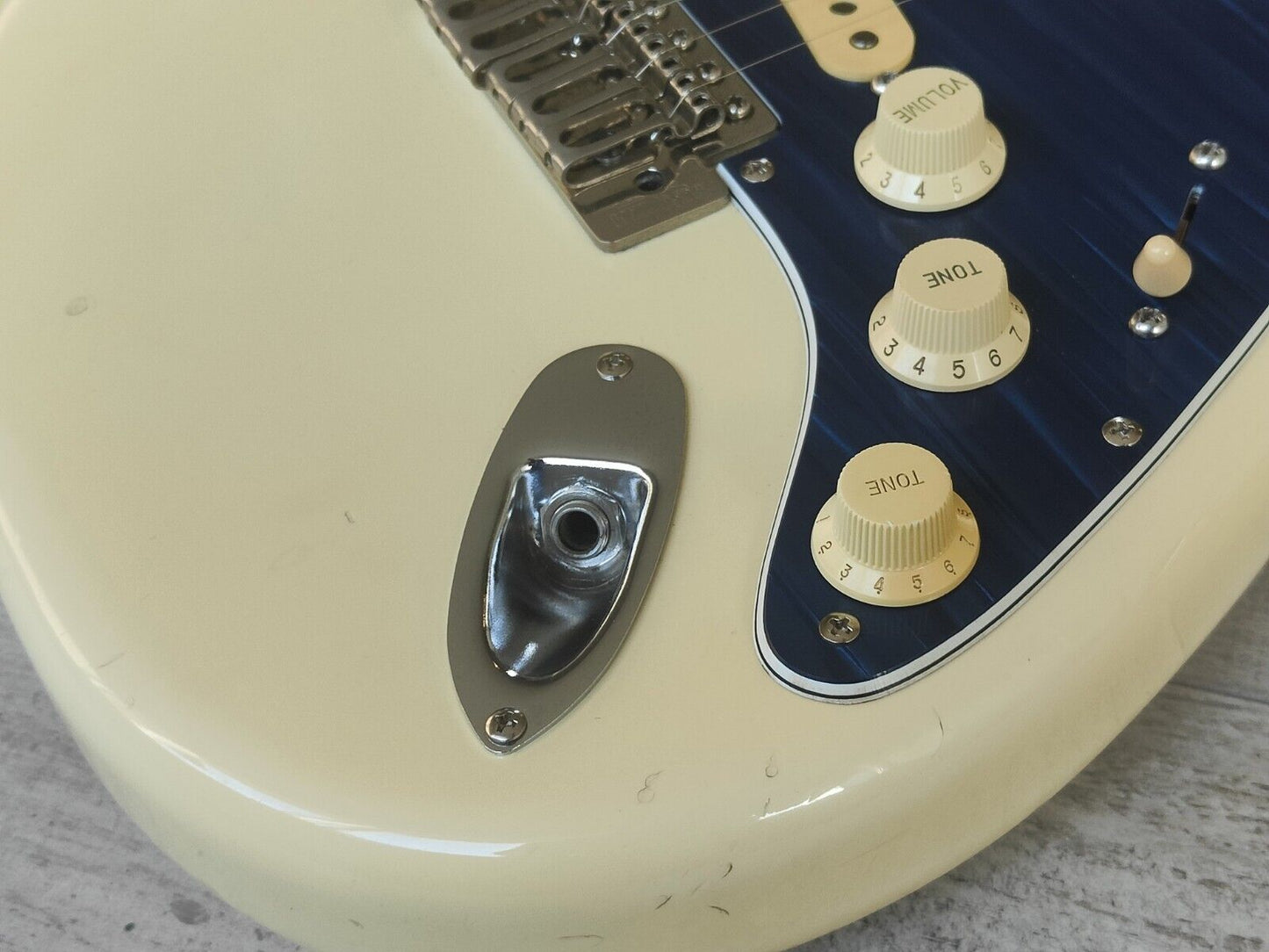 2000's ESP Japan Custom Order Stratocaster w/Van Zandt Pickups (White)