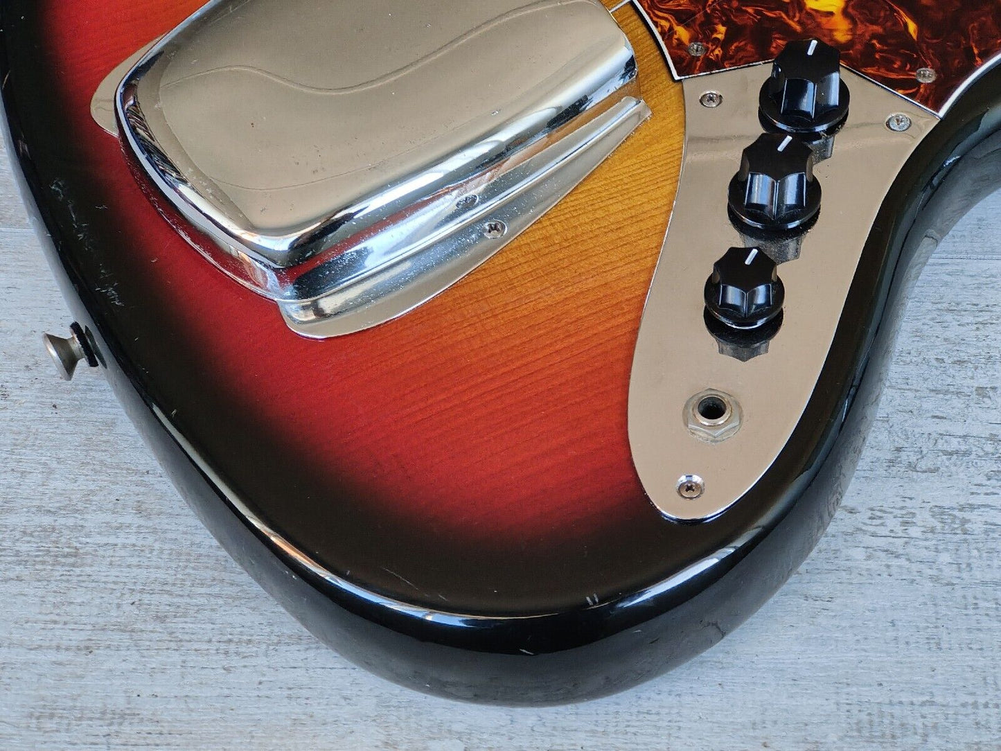 1970's Camel Japan Tour Jazz Bass (Sunburst)