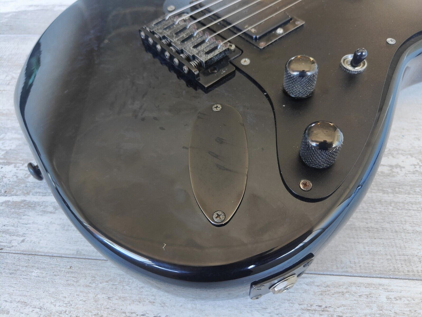 1985 Tokai Japan M-2002 MAT Graph-Tech Superstrat (Carbon Fibre)